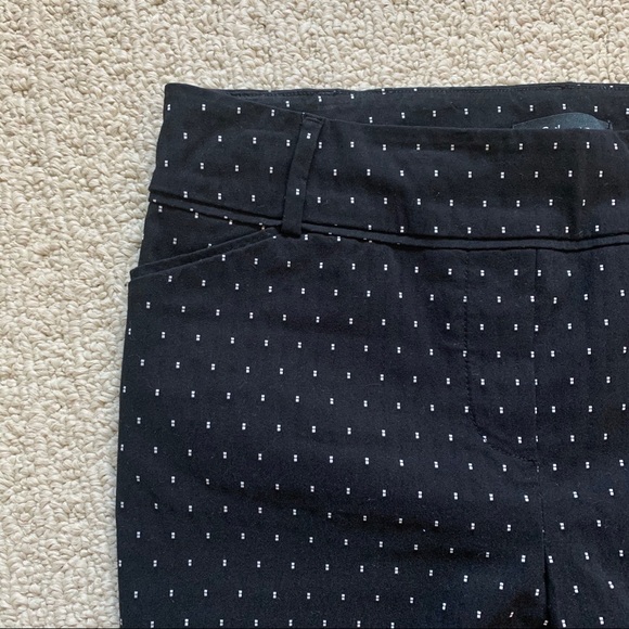 Reitmans The Iconic Black Cropped Patterned Pants - Picture 5 of 9